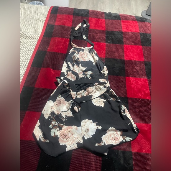 SHEIN romper - Picture 2 of 3